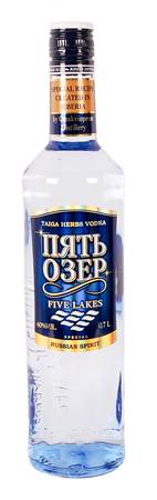 Водка "Пять Озер" Особая со вкусом ароматных трав 0,7л 40%