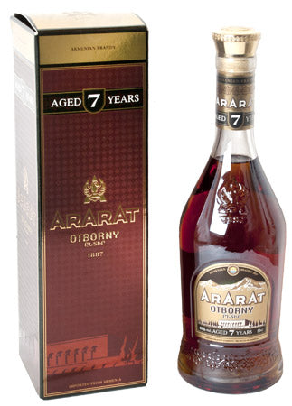 Коньяк "АРАРАТ Энтир" XO первый отбор 7 лет 0,5 л 40%