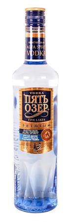 Водка "Пять Озер" Премиум Алкоголь Альфа 0,7л 40%