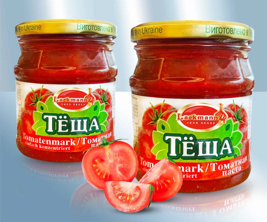 Pickled tomatoes with garlic