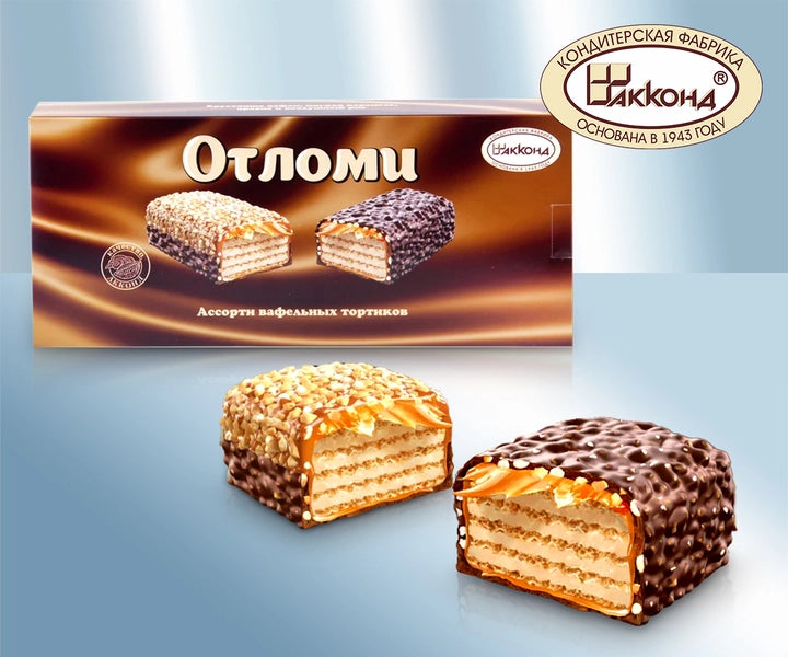 Waffle confectionery assortment with peanuts and caramel flavour