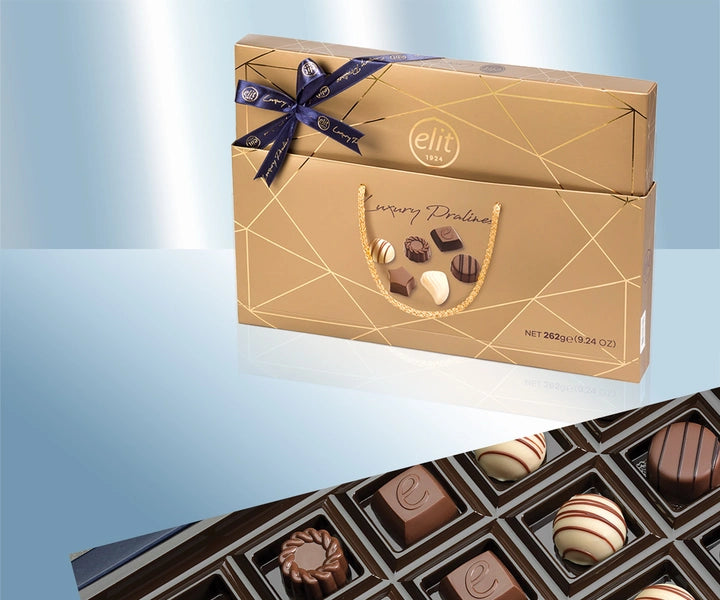Chocolate pralines "Luxury Pralinen Gold Seams" with bag