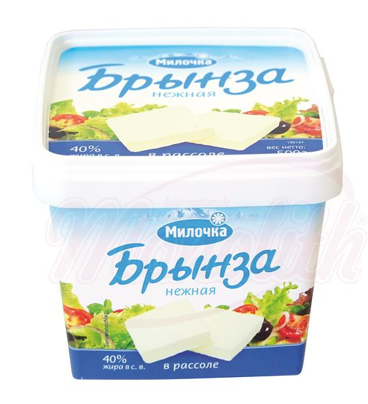 Fromage blanc en saumure "Brinsa neschnaja" 40% de matières grasses dans la pâte