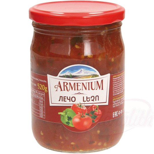 Préparation de tomates avec poivrons Letscho