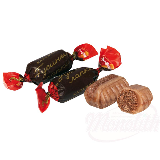 Caramels "Gusinye lapki" fourrés à 28% de cacao et damandes /lose