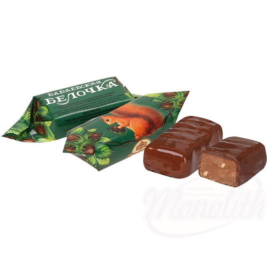 Confiserie au praliné "Babaevskaja belochka" avec glaçage contenant du cacao
