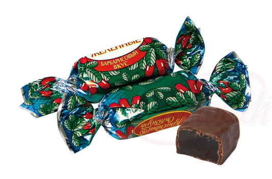 Confiserie en gelée au goût de berbéris dans un glaçage gras au cacao /lose